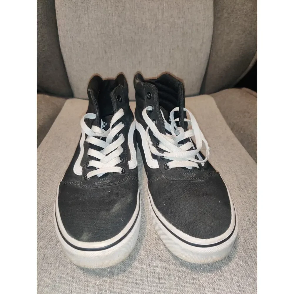Women's Size 8.5 - VANS Sk8- BLACK/WHITE - EXCELLENT CONDITION